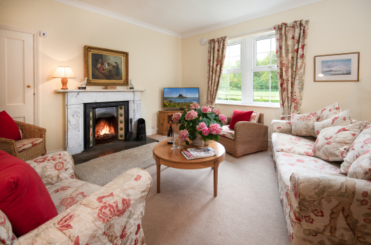 Outchester & Ross Farm Holiday Cottages, Northumberland