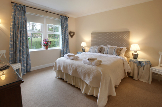 Outchester & Ross Farm Holiday Cottages, Northumberland